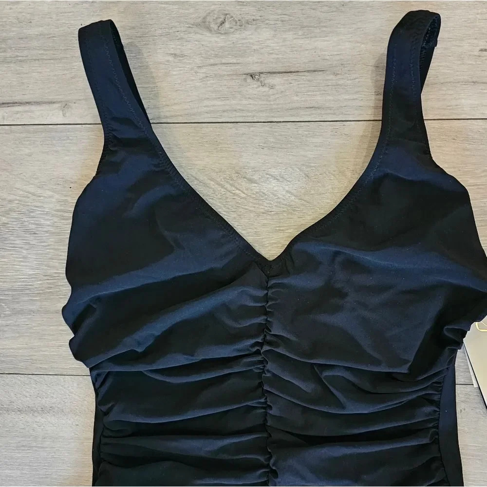 Contours Solitaire V-Neck center Rushing Underwire black One Piece Swimsui… - Picture 9 of 16